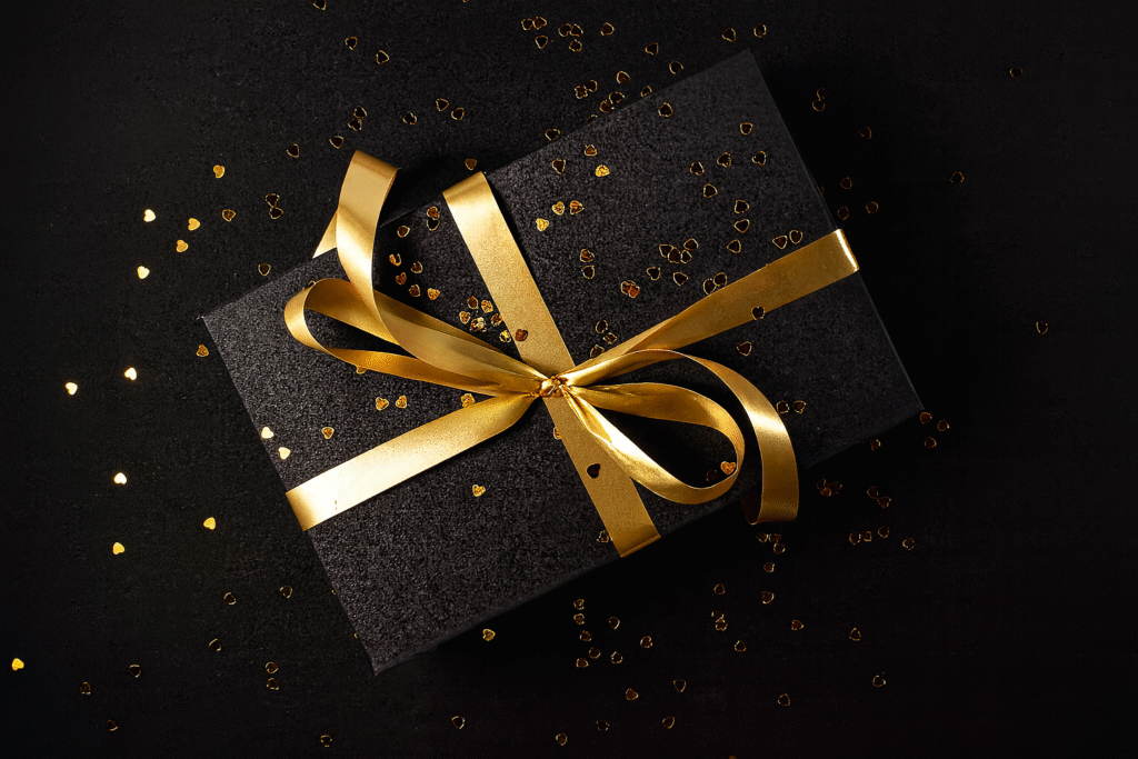 Gift Guide 2025: The Best Beauty and Medspa Gifts in Naples