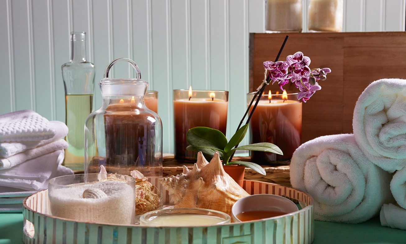 Seasonal Self Care: How to Recharge Before the New Year with Naples’ Top Salon and Medspa